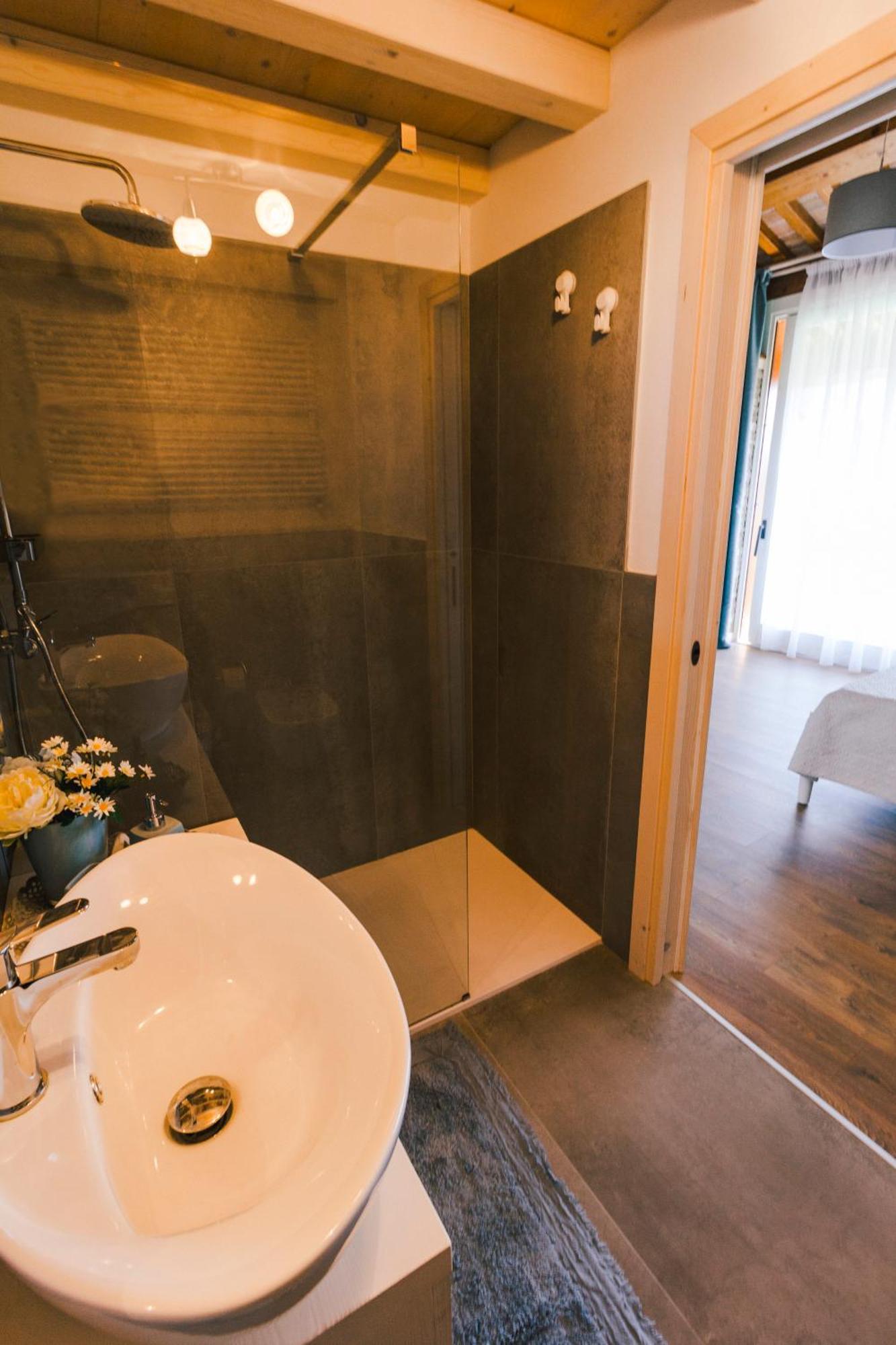 B&B Al Fienile Падерно-дель-Граппа Экстерьер фото